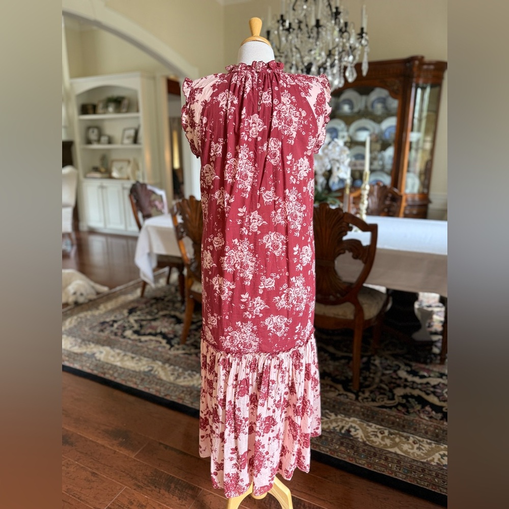 Anna Cate Emmaline Pink and Burgandy Flutter Sleeve Midi Dress - Picture 4 of 4